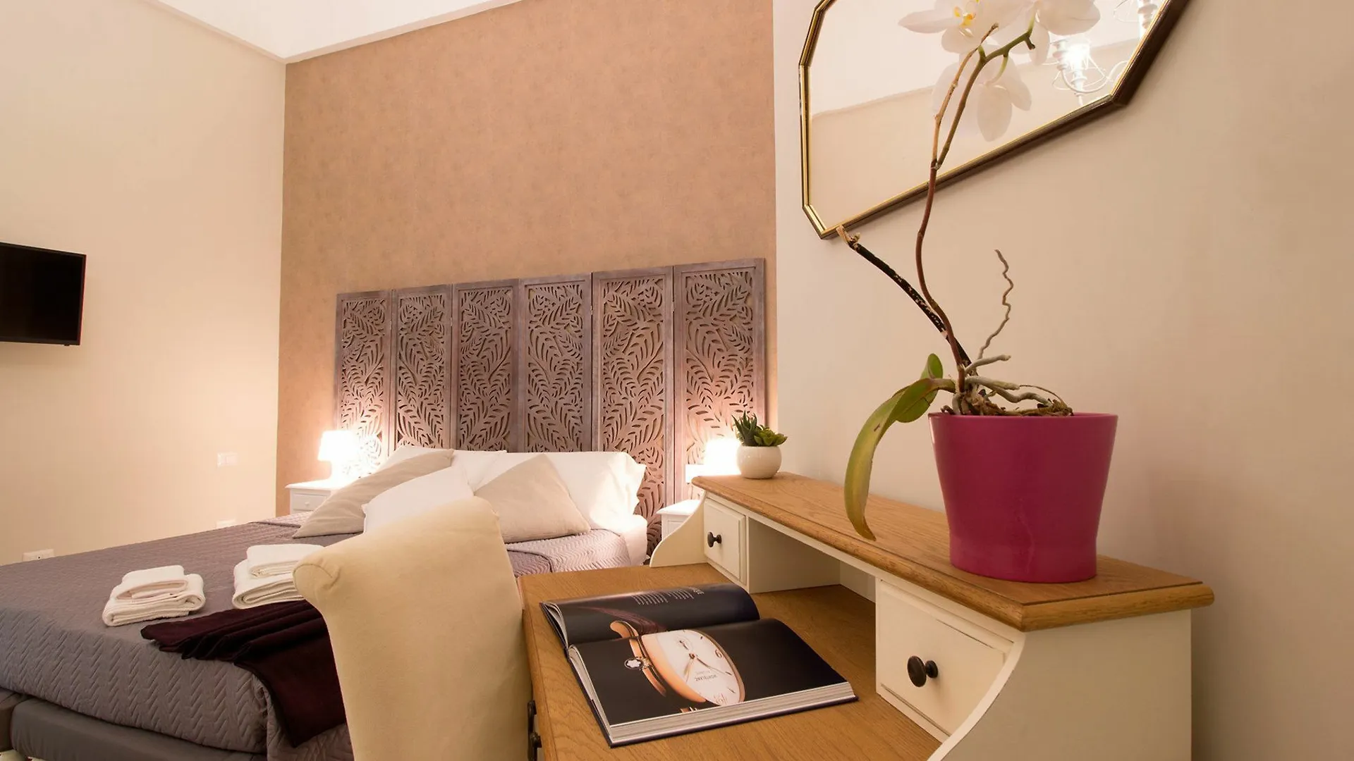 ** Guest house Real Giardinetto A Toledo Hotel Naples Italy